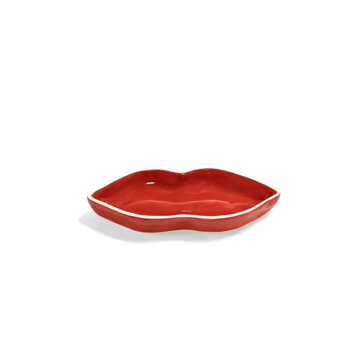 Wouters &amp; Hendrix serveerschaal Lips S rood, schuin van boven