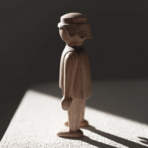 Boyhood Playmobil man eikenhout