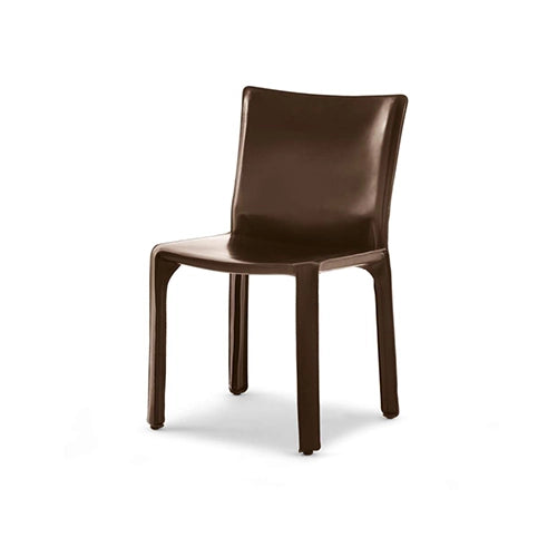 Cassina CAB 412 stoel bruin