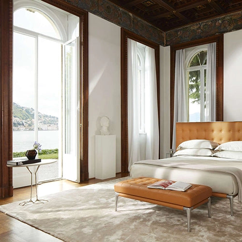 Cassina Traccia bijzettafel sfeerfoto