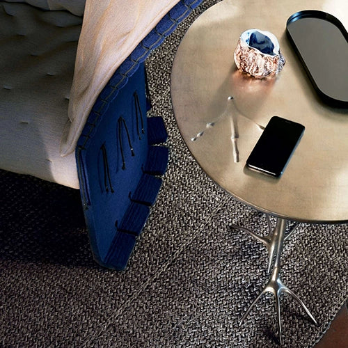 Cassina Traccia bijzettafel sfeerfoto