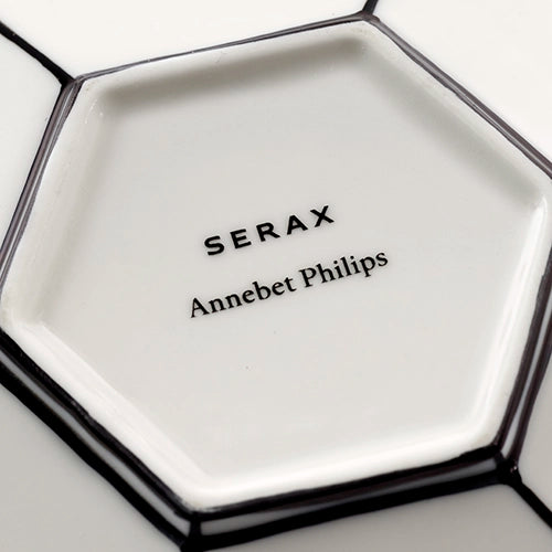Serax Annebet Phillips wit