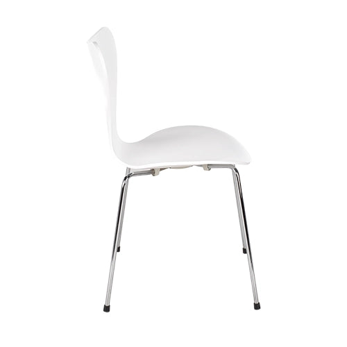 Fritz Hansen Vlinderstoel wit
