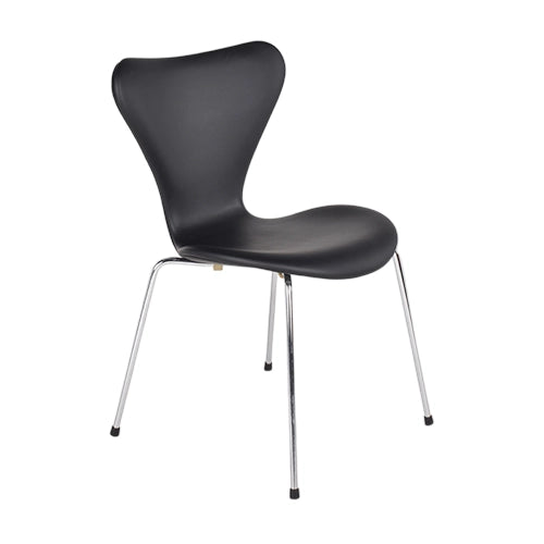 Fritz Hansen vlinderstoel zwart leder