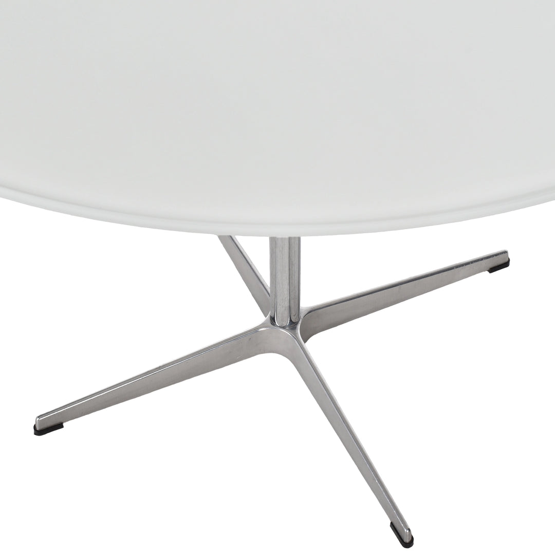 Fritz Hansen tafel rond glas 