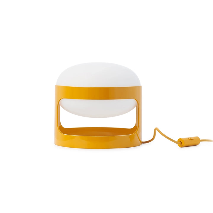 Kartell KD28 tafellamp mosterdgeel