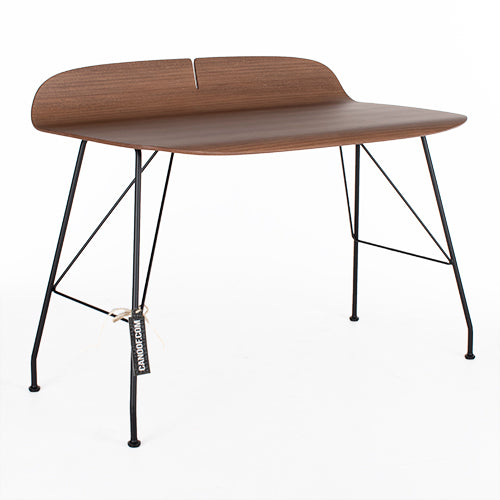 Kartell earl of wood