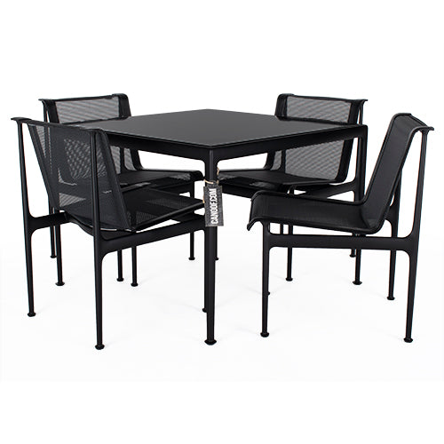 Knoll Schultz 1966 tafel en stoel zwart