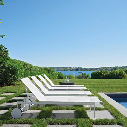 Knoll Schultz 1966 chaise lounge wit