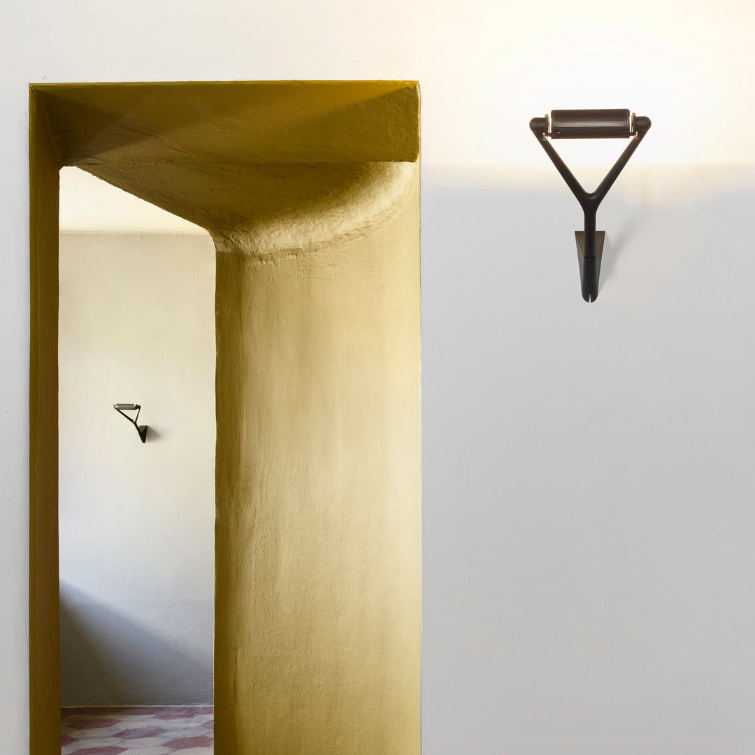 Luceplan Lola wandlamp zwart