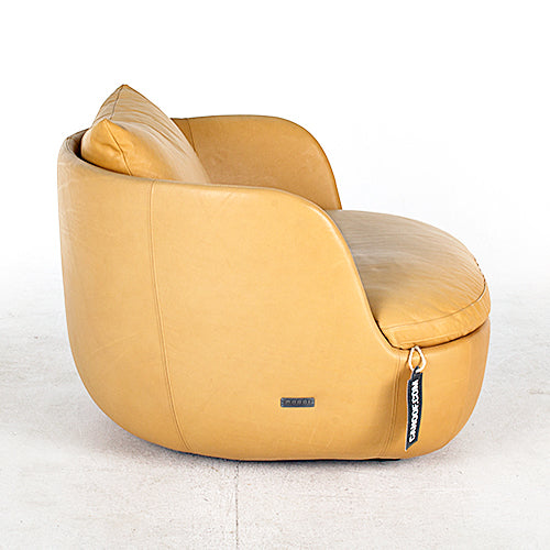 moooi bart armchair swivel cognac