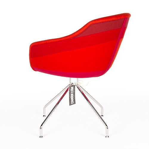 Moooi canal chair rood oranje