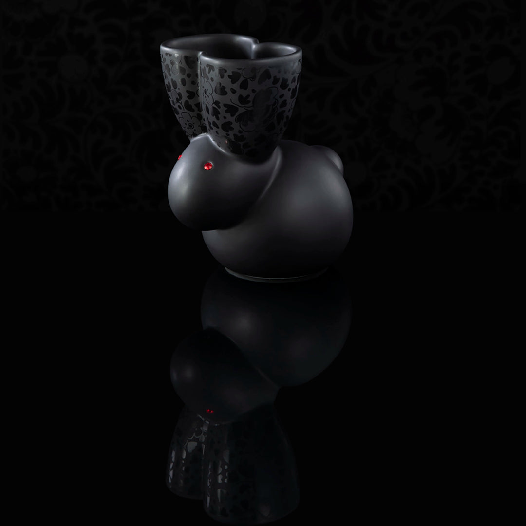 Moooi Delft Blue black edition vaas Rabbit