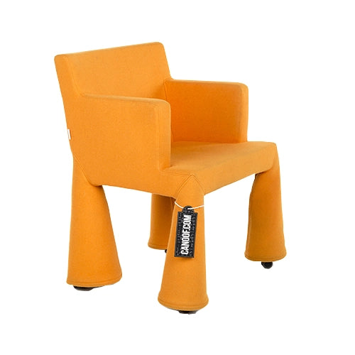 Moooi VIP Chair oranje