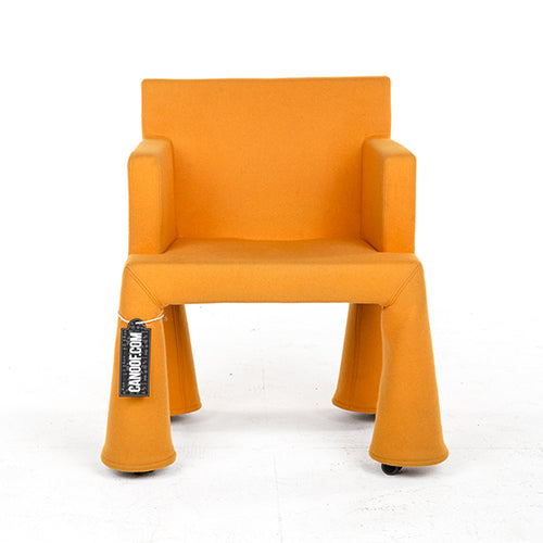 moooi vip chair oranje