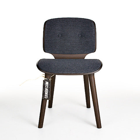 moooi nut stoel blauw wenge