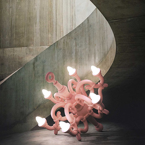 Qeeboo Fallen Chandelier XL roze