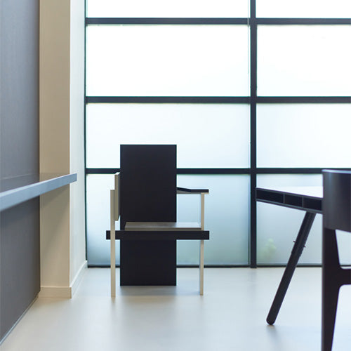 rietveld berlijnse stoel zwart wit