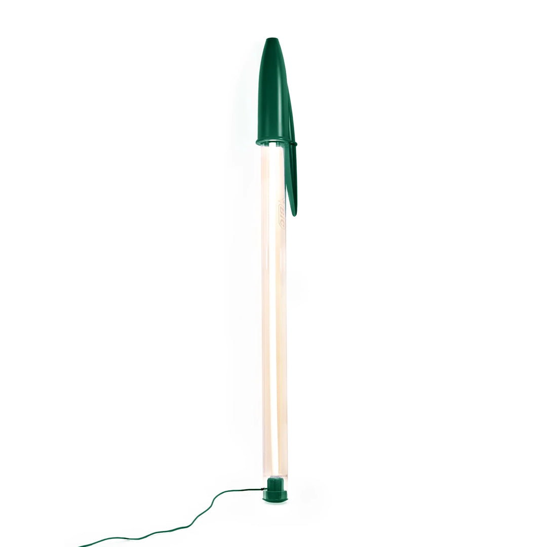 BIC lamp