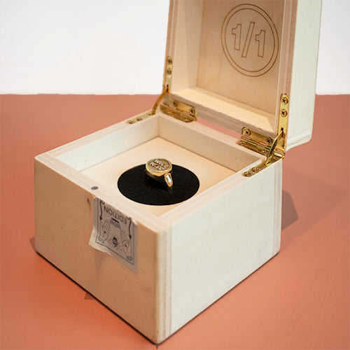 studio job why not ring