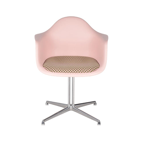 Vitra DAL kuipstoelen roze