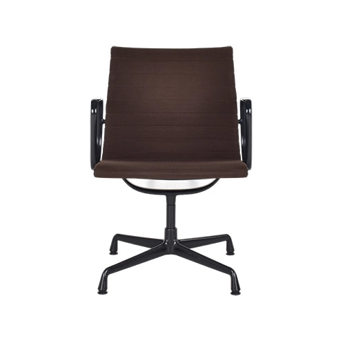 Vitra EA107 stoel bruin