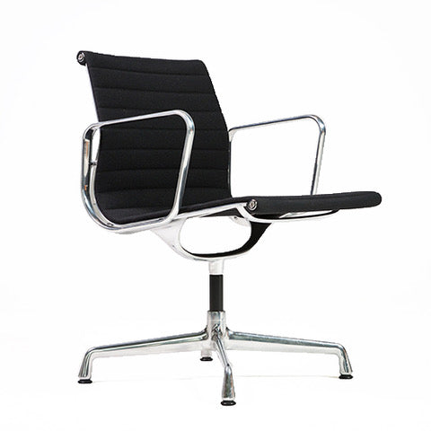 Vitra EA108 stoel hopsak zwart