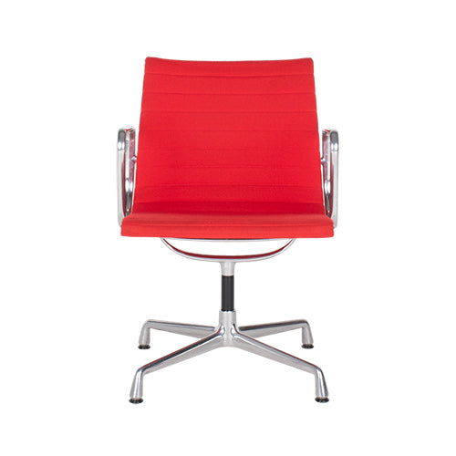 Vitra EA108 rood hopsak gepolijst