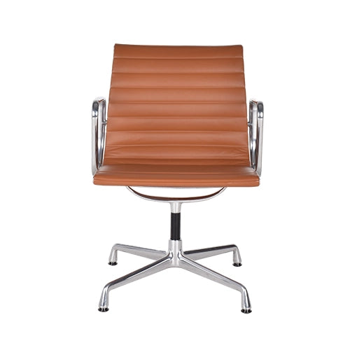 Vitra EA108 stoel cognac leder