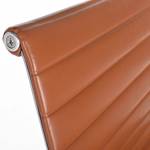 Vitra EA108 stoel cognac leder
