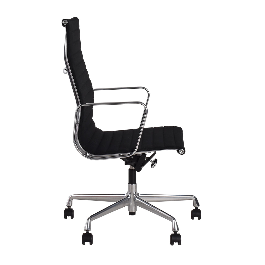 Vitra EA119 bureaustoel zwart Hopsak gepolijst frame