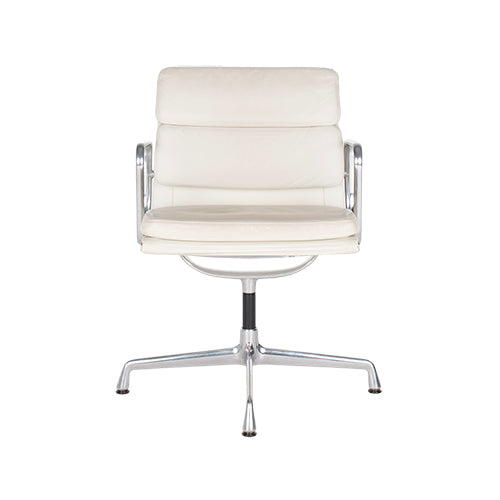 Vitra EA208 softpad stoel wit leder