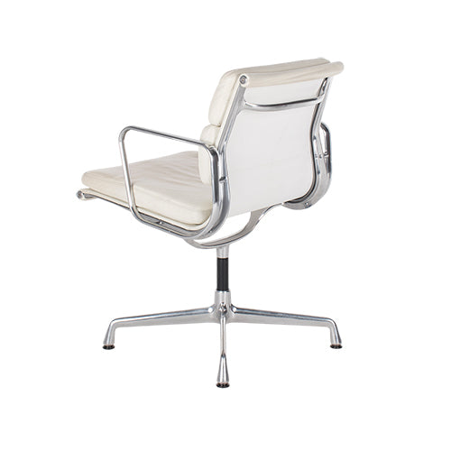 Vitra EA208 softpad stoel wit leder