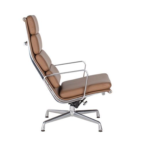 Vitra EA222 camel leder gepolijst frame