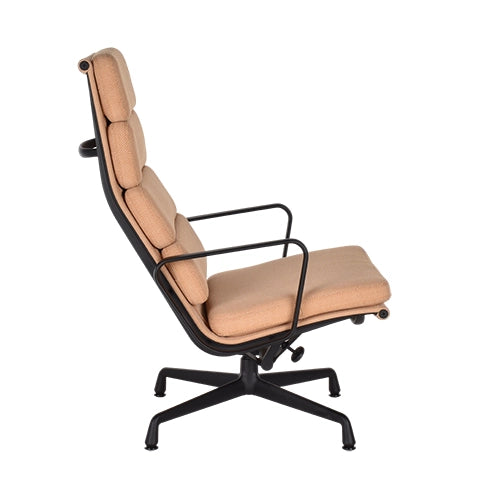 Vitra EA222 fauteuil oranje