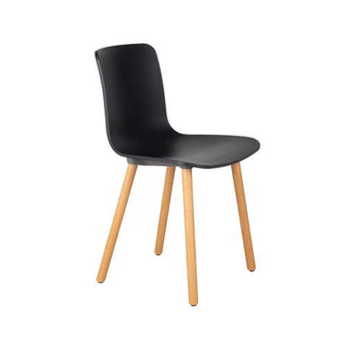 Vitra Hal stoel zwart naturel eikenhout
