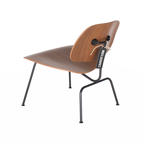 Vitra LCM fauteuil notenhout