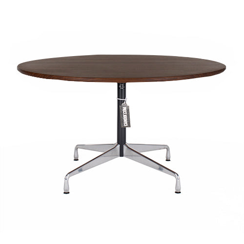 Vitra Segmented tafel rond (massief donker eikenhout)