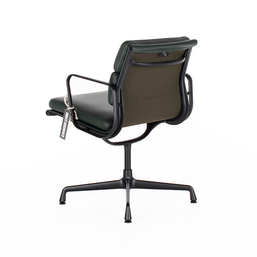 Vitra ea208 stoel groen