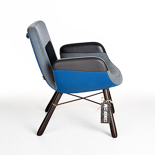 Vitra East River chair blauw