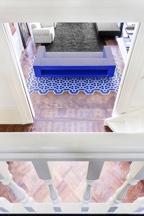 lensvelt carpet sir Edward vloerkleed blauw en wit