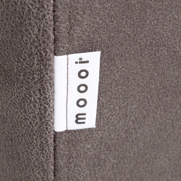moooi vip chair taupe