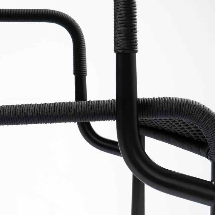 Tecta D26 stoel zwart detail stalen buisframe