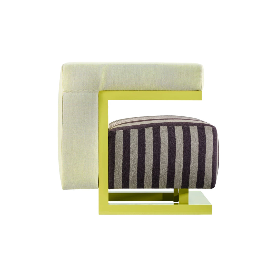 Tecta F51N fauteuil geel zijaanzicht