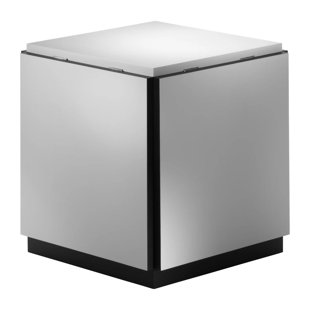 Tecta K10N bijzettafel lichtgrijs dichtgeklapt