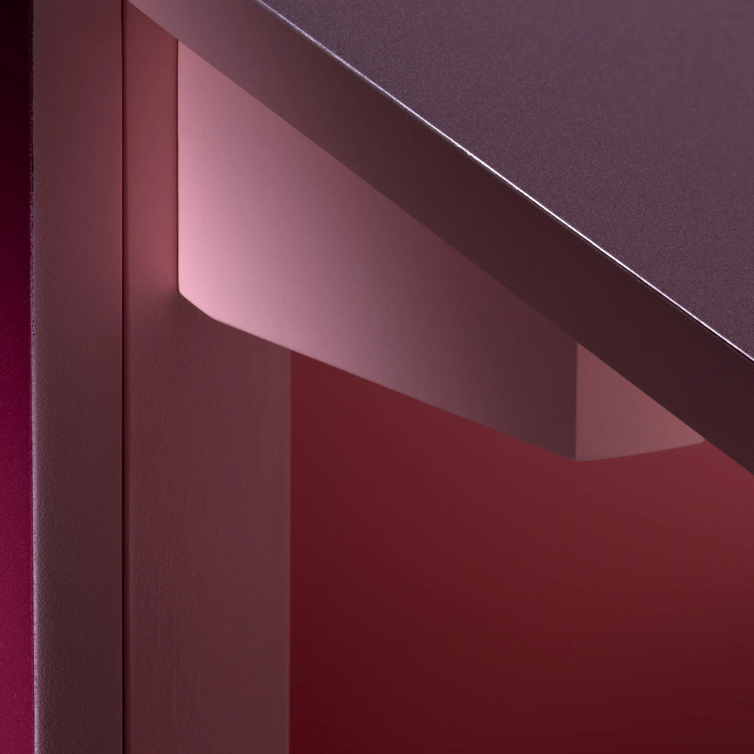 Tecta K10N bijzettafel rood detail scharnier en rand