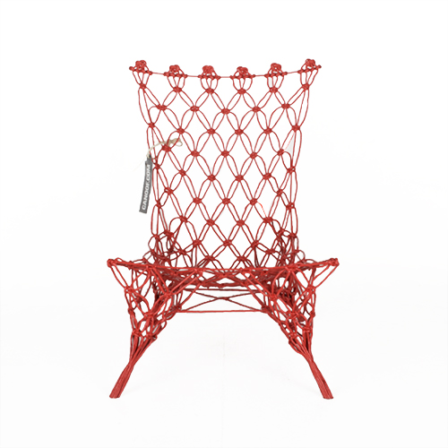 Knotted Chair rood
