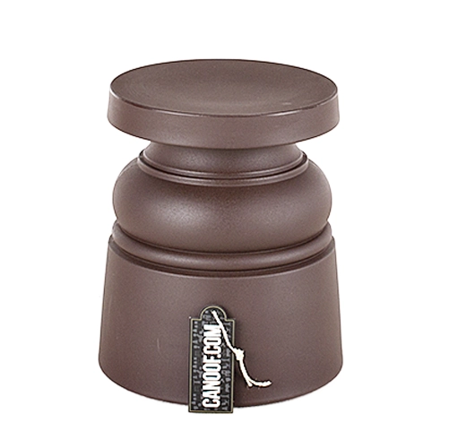 Moooi New Antiques stool bruin